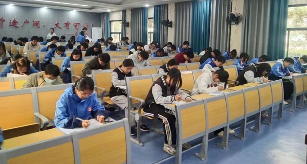 qq_pic_merged_1698464965302.jpg