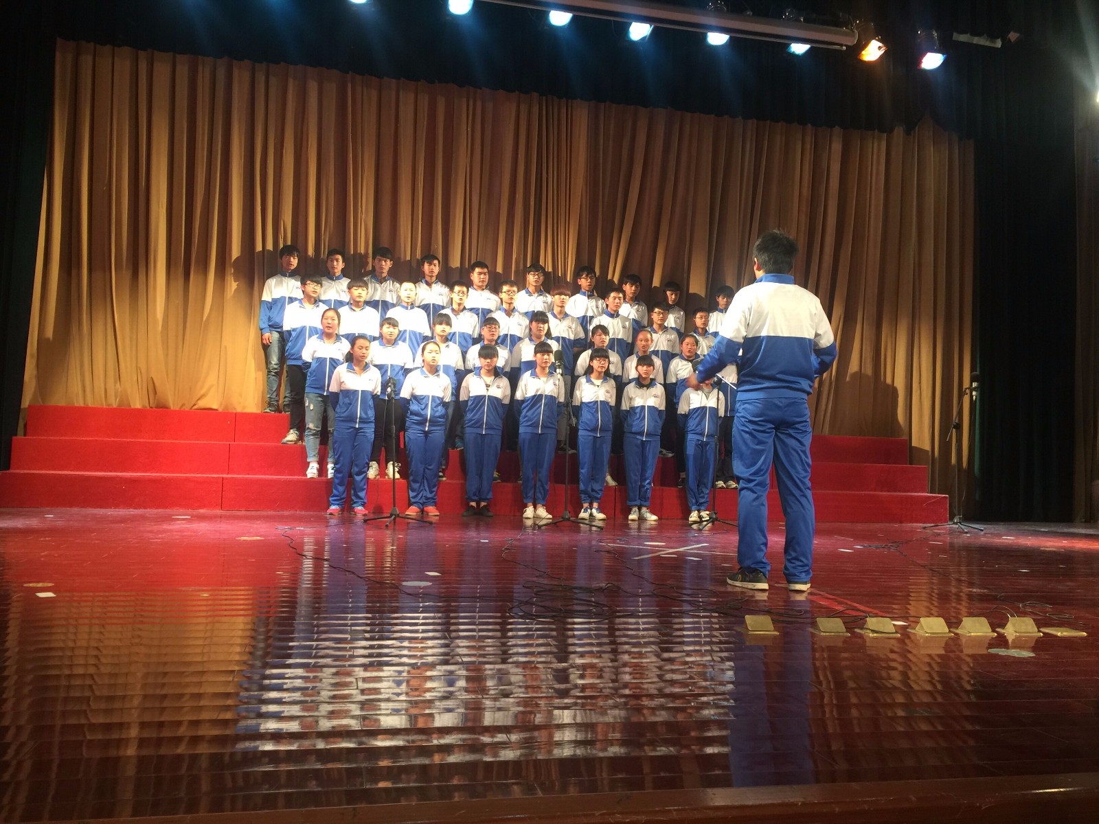 QQ图片20160519083849.jpg