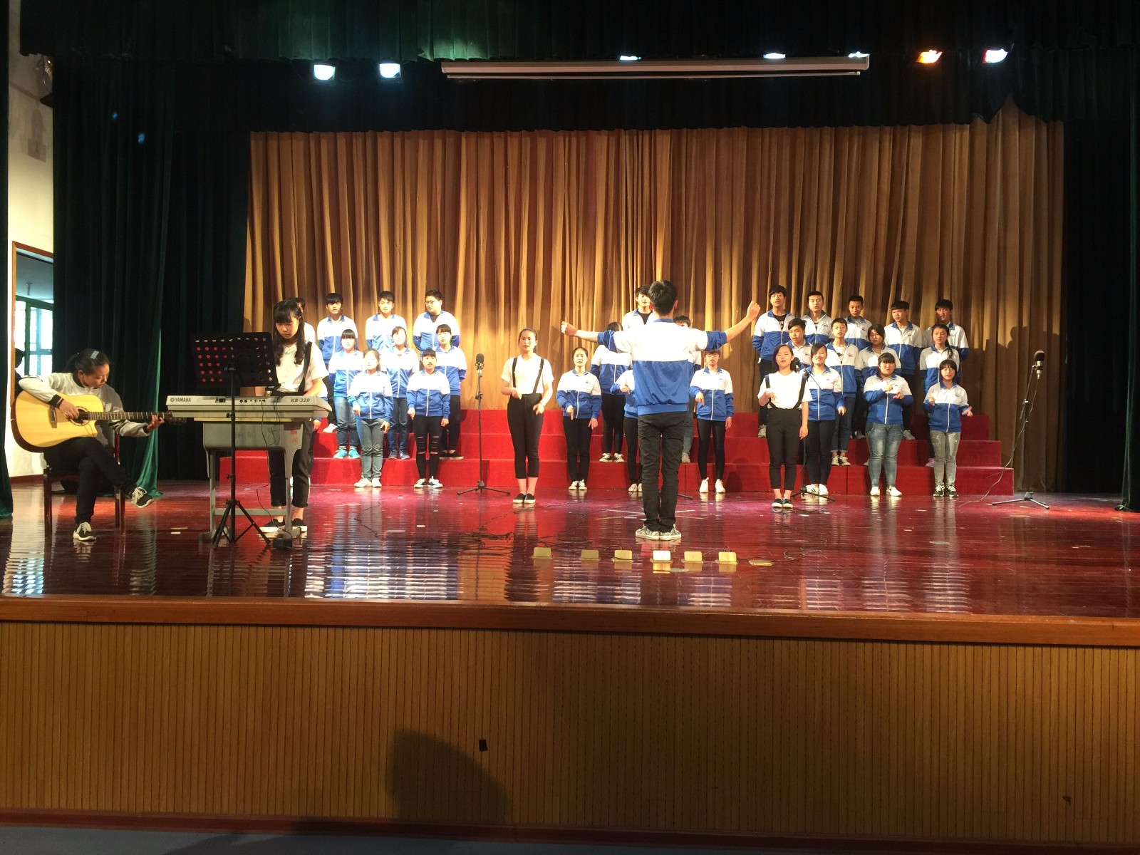 QQ图片20160519083907.jpg