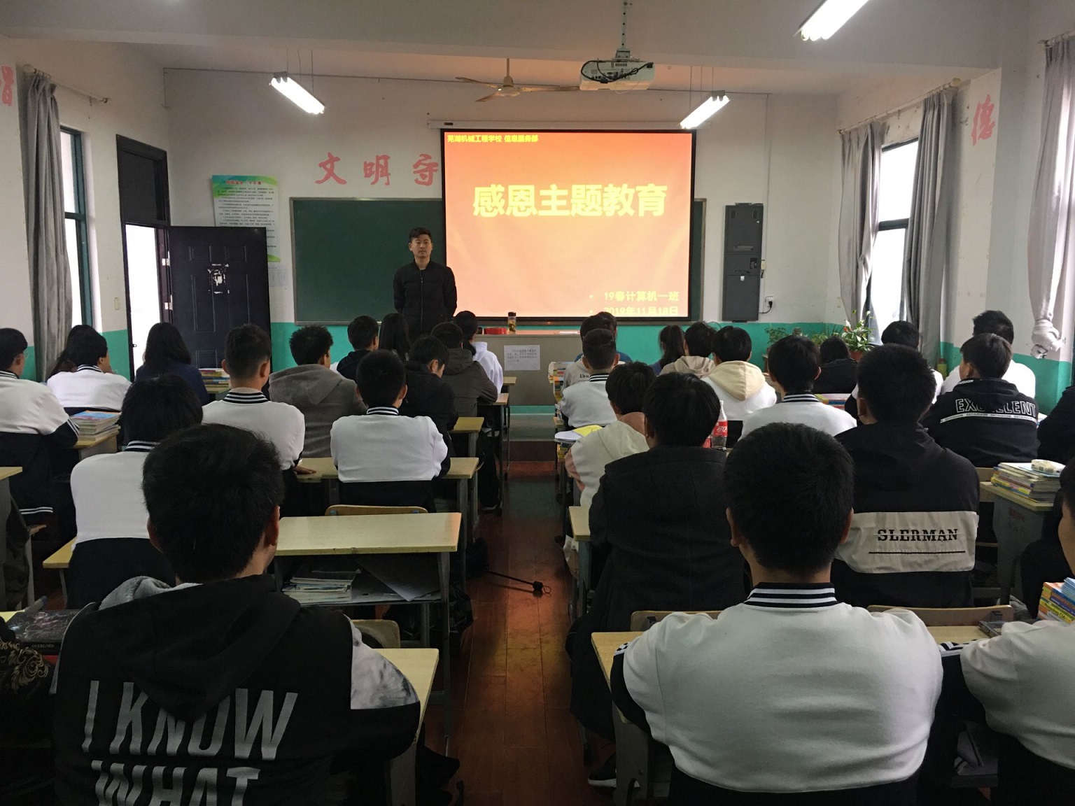 421B67F6150B623EA41735572EF8AAF9.png 421B67F6150B623EA41735572EF8AAF9.png