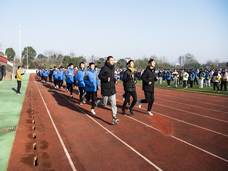 冬季长跑 (2).jpg 冬季长跑 (2).jpg