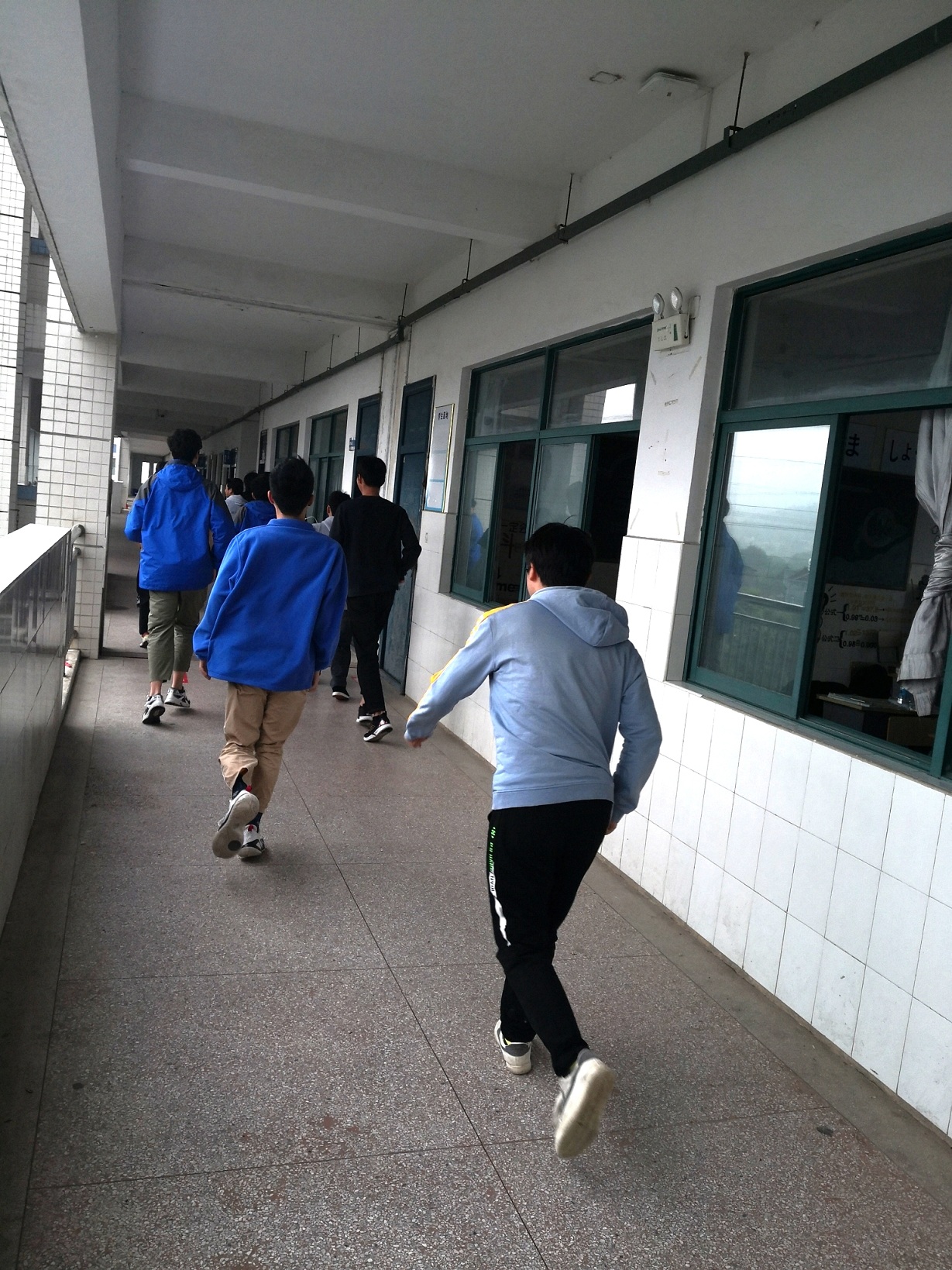 微信图片_20210512150846.jpg 微信图片_20210512150846.jpg