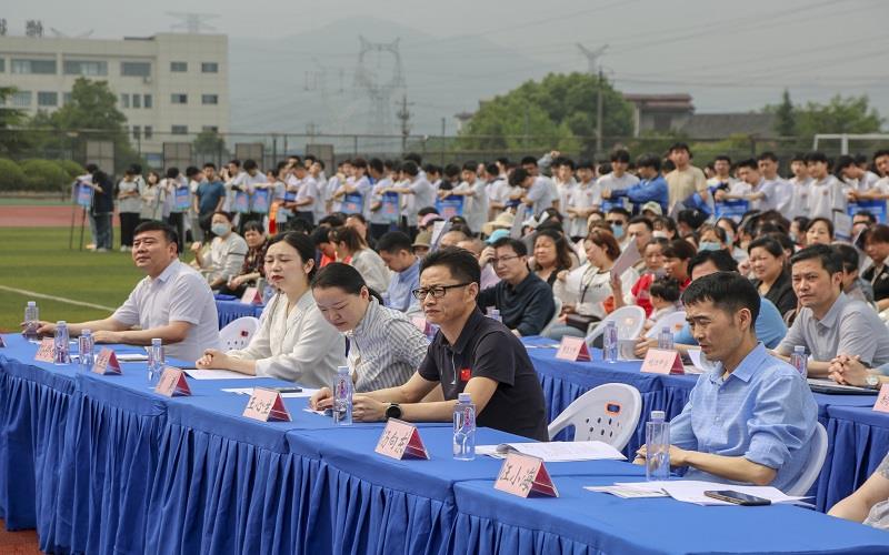 dfd7aa4d17937055.jpg dfd7aa4d17937055.jpg