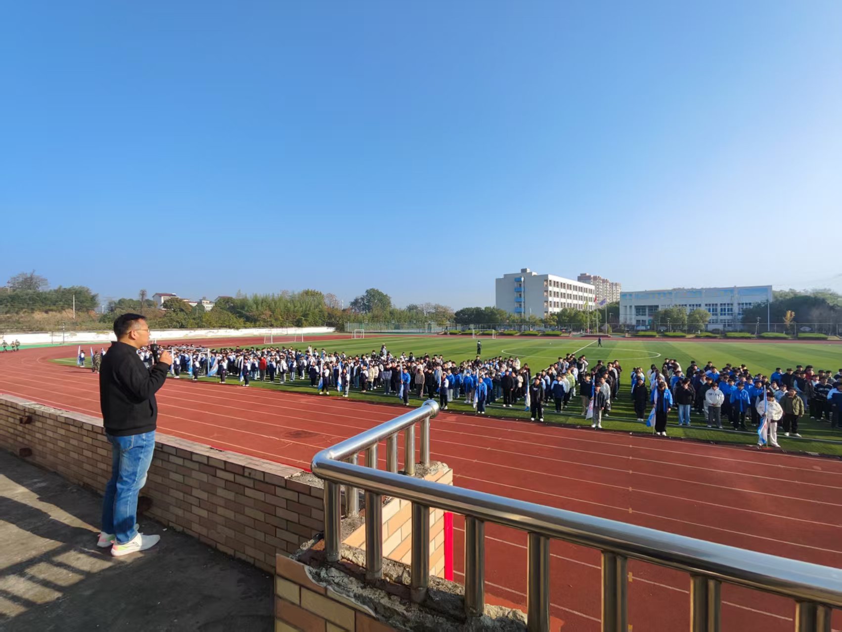 微信图片_20251124155357_267_324.jpg 微信图片_20251124155357_267_324.jpg