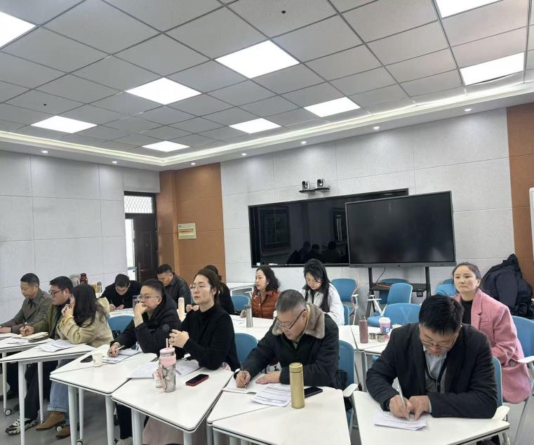 23f074706f45ddc45c36787a24a31816