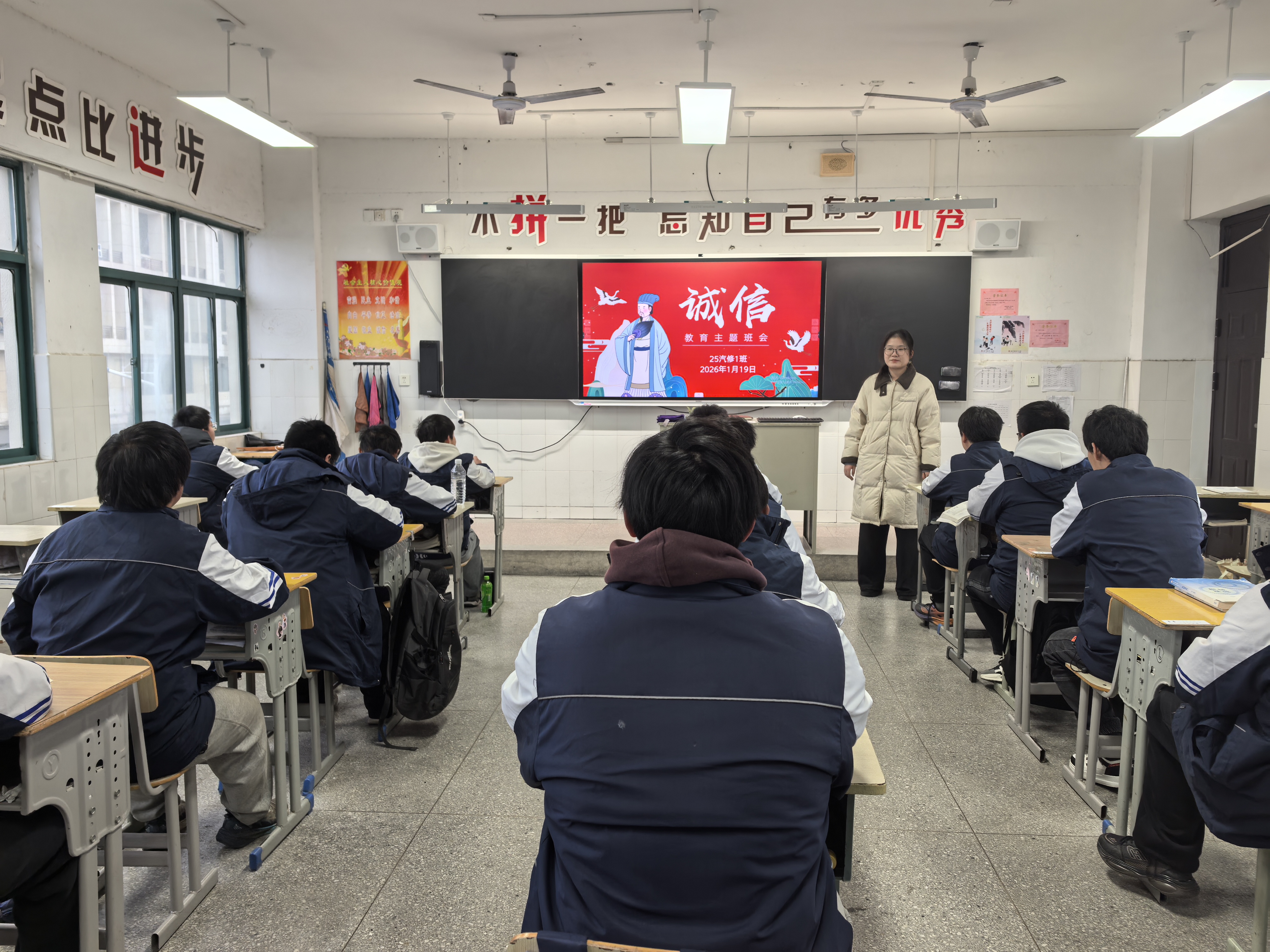 水琪珺.jpg 水琪珺.jpg