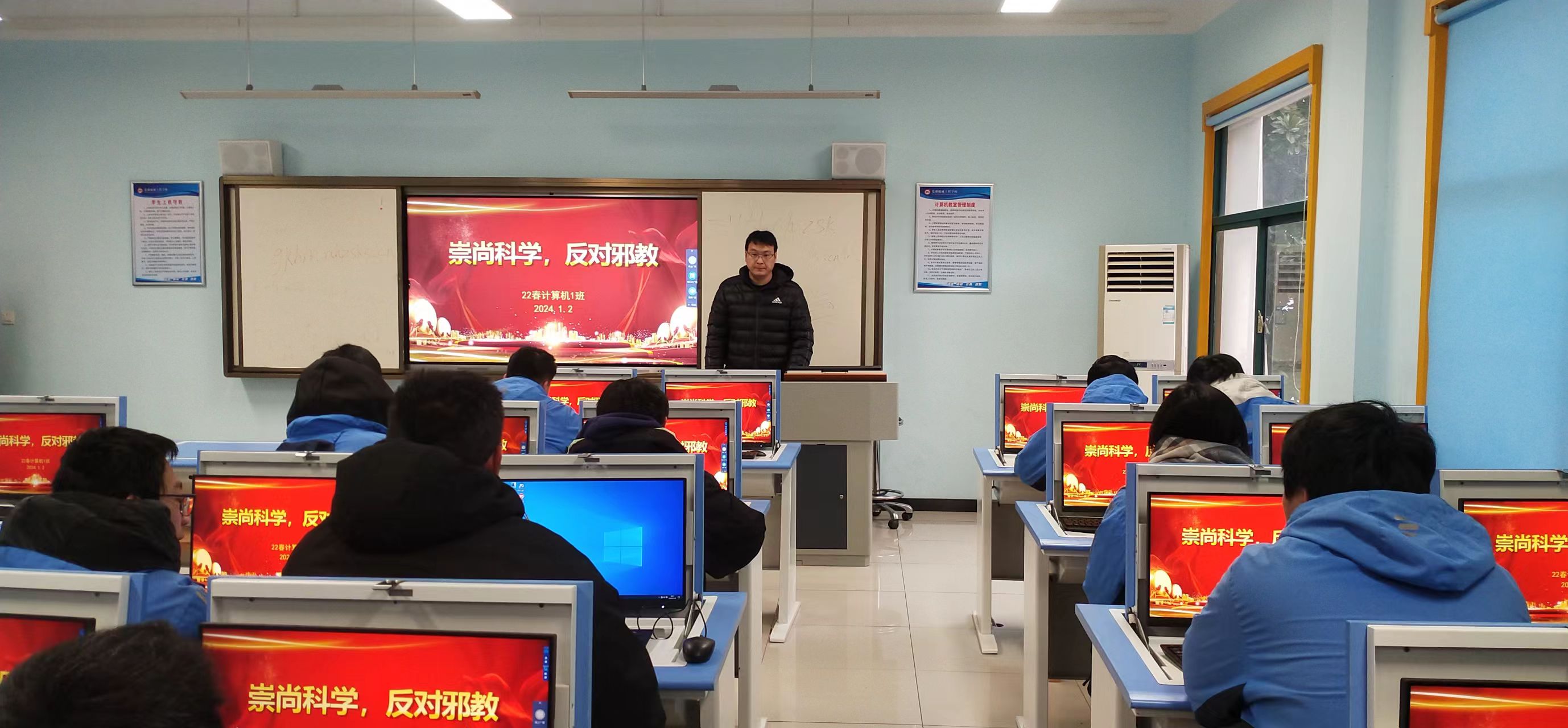 李翔.jpg 李翔.jpg